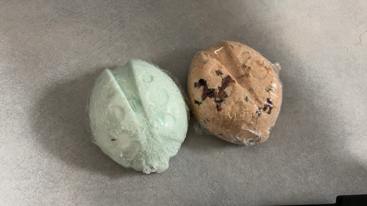 Bath Bomb Mint Green and Beige