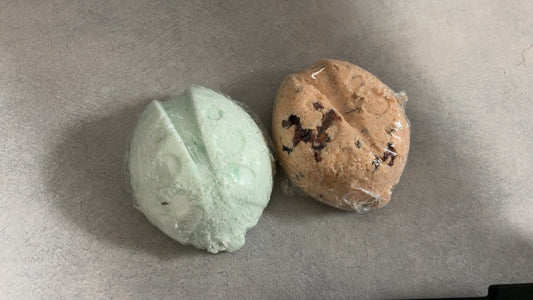 Bath Bomb Mint Green and Beige